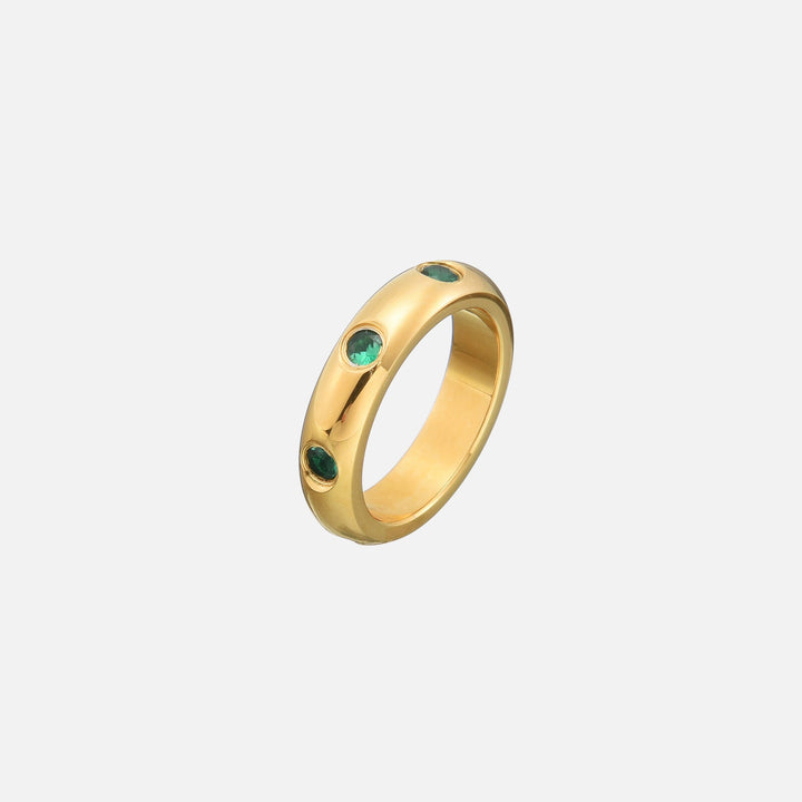 Lilly Ring