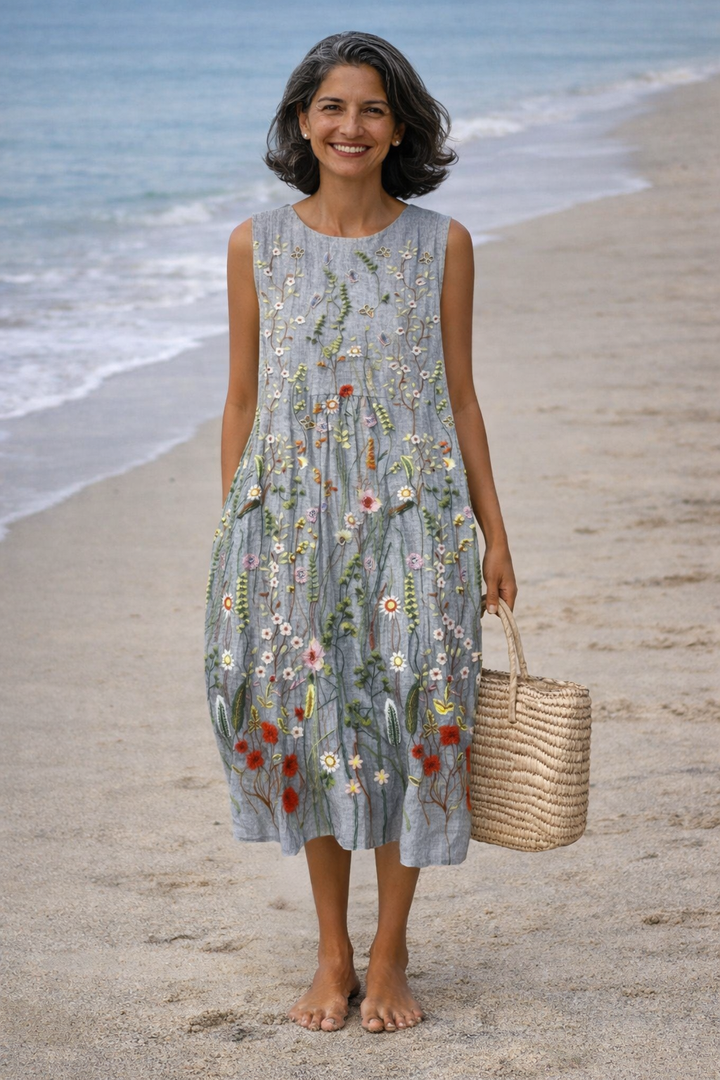 Ava | Midi Dress With Wildflowers